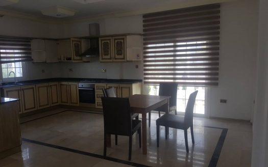 Gazimağusa Yeniboğaziçi Satılık 3+1 Dubleks Villa
