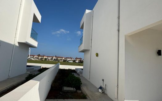 Gazimağusa Yeniboğaziçi Satılık 3+1 İkiz Villa