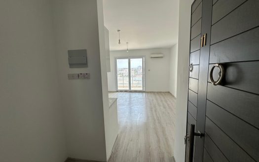 İskele Longbeach Satılık 1+1  Daire