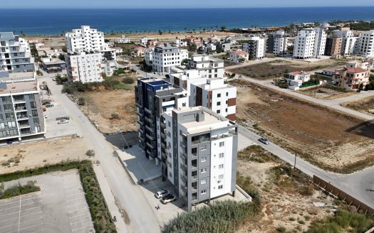 İskele Longbeach Satılık 1+1  Daire