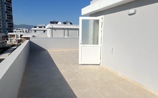 İskele Longbeach Satılık 3+1 Villa