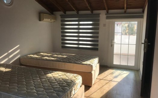 İskele Bahçalar Kiralık 5+1 Villa