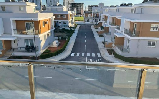 İskele Longbeach Satılık 1+1 Penthouse