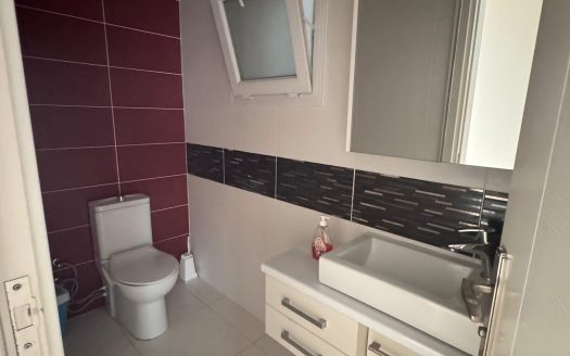 Gazimağusa Yeniboğaziçi Satılık 3+1 Daire