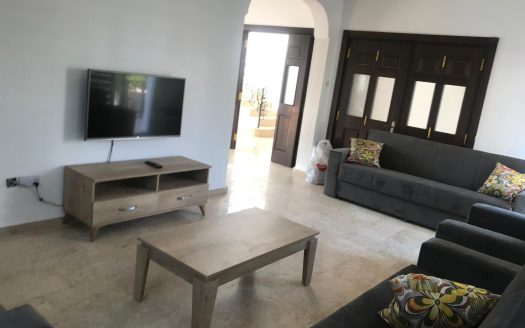 İskele Bahçalar Kiralık 5+1 Villa