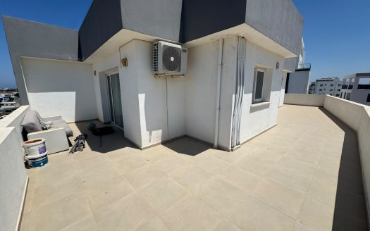 Gazimağusa Merkez Kiralık 2+1 Penthouse Daire