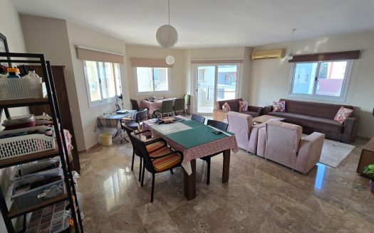 Gazimağusa Sakarya Satılık 3+1 Daire