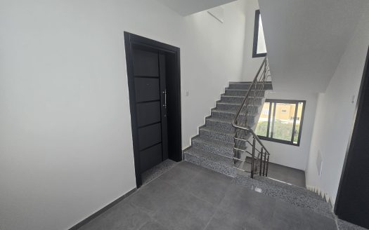 Lefkoşa Gönyeli Satılık 2+1 Penthouse