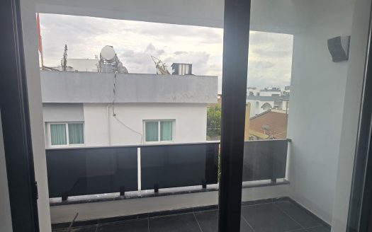 Lefkoşa Gönyeli Satılık 2+1 Penthouse