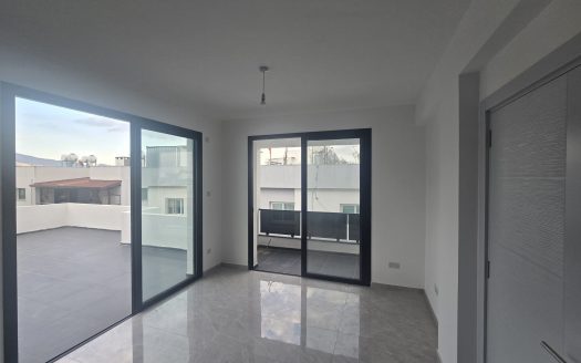 Lefkoşa Gönyeli Satılık 2+1 Penthouse